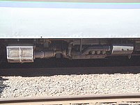 N-DMF13HZC エンジン 新潟鐵工所（現・新潟原動機）製 （キハ183-215）