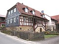 Halbwalmdachhaus