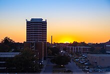 Sojourner Truth Hall at sunset et SC State University