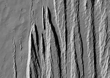 Yardangs in Aeolis (HiRISE)