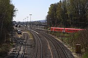 Bahnhof Marktredwitz, Strecke von Cheb, rechts ein Zug auf der Bahnstrecke Regensburg–Hof