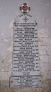 La plaque située dans l'église.