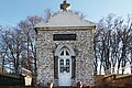 Chapelle funéraire de la famille Coquillard à Ninville