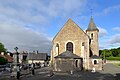 L’église Saint-Pierre. Vue est.