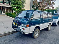 1990 Mitsubishi Delica Star Wagon 2.5l Turbo Diesel 4WD - Japanese Domestic Market US Grey import vehicle