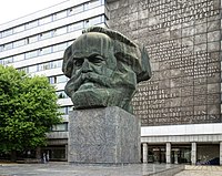 Monumento a Karl Marx