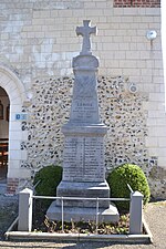 Monument aux morts[102]