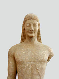 Kouros archaïque. Ptoion, milieu du VIe siècle av. J.-C.[10].