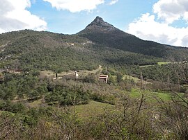 The church of Véronne and its surroundings