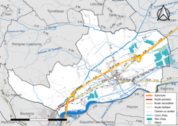 Carte en couleur présentant le réseau hydrographique de la commune