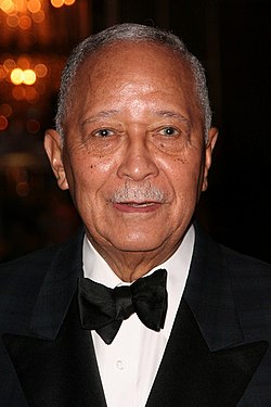 David Dinkins helmikuussa 2007.