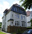 Mehrfamilienhaus