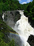 Vattenfall i Canyon Sainte-Anne.