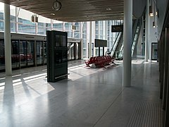 Station CDGVAL terminal 2 intérieur.