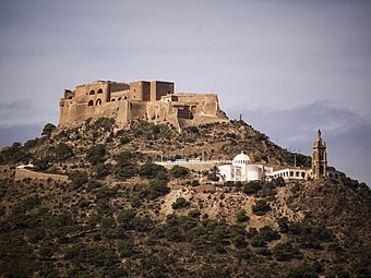 Le fort et la chapelle de Santa Cruz.