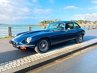 Un coupé 2+2 Série 3 mue par un V12 de 5,3 L pour 272 ch, très souple à bas-régime.