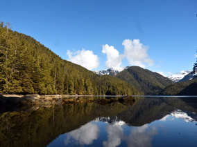 Klewnuggit Inlet Marine Park