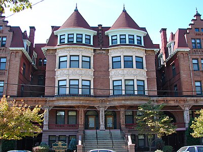 Building at Memorial and Parkside