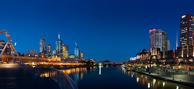 Yarra River, by Diliff