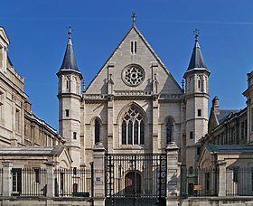 Chevet de l'ancienne église priorale.