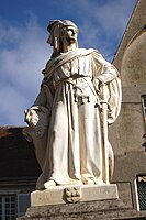 Estatua de Jacques Coeur en Bourges