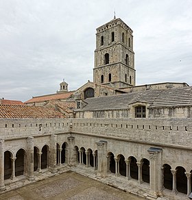 Image illustrative de l’article Cloître Saint-Trophime