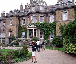 A British mansion exterior