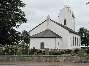 Kyrkan från öster