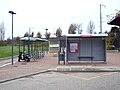 L'abribus de l'arrêt L'Isle-d'Abeau Gare.