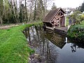 Lavoir sur le bord de la Voise.