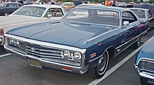 Photo d'une Chrysler Newport bleu de 1971