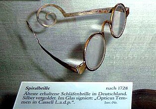 'Scarlett-type Spectacles' Opticus Temmen in Cassel / Deutschland, um 1730