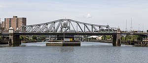 Madison Avenue Bridge