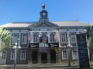 Aimé-Césaire-teatern, tidigare Fort-de-Frances stadshus