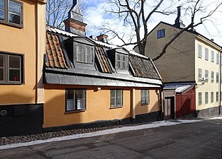 Yttersta Tvärgränd nr 5 och 7, från norr.