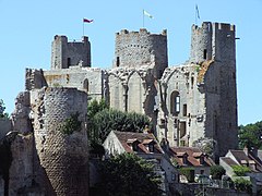 Ruines du château de Bourbon-l'Archambault.