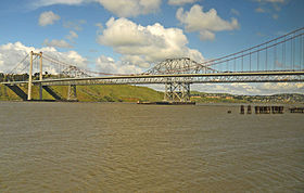 Image illustrative de l’article Carquinez Bridge