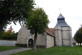 Église Saint-Hilaire, façades sud et ouest.