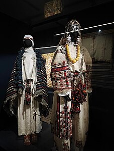 Caftan berbère de la région des Zayanes (Haut Atlas marocain).