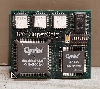 Cyrix Cx486SLC with 87SLC co-processor (top view)