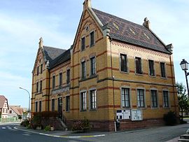 The town hall in Mackenheim