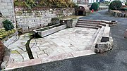 Fontaine-lavoir.