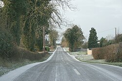 The R391 passing through Dysart