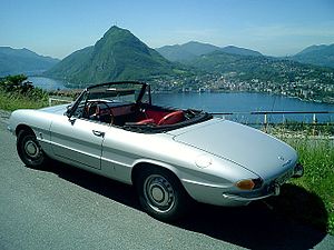 Alfa Romeo 1750 Spider.