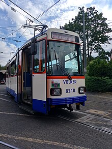 Der Wagen 8210 kurz nach seiner Umbenennung auf dem Betriebshof Böllenfaltor