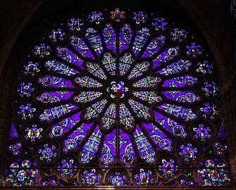 Rose du transept sud de la basilique Saint-Denis