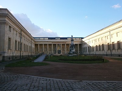 Bibliothèque Louis Aragon d'Amiens.