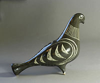 Ceramic bird by Margaret Hine, 1950s. Glazed stoneware with sgraffito decoration.