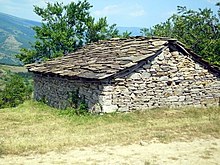 セルビアの伝統的な石造りの住宅