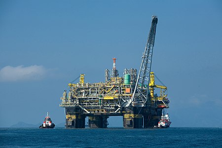 Oil platform, by Divulgação Petrobras
